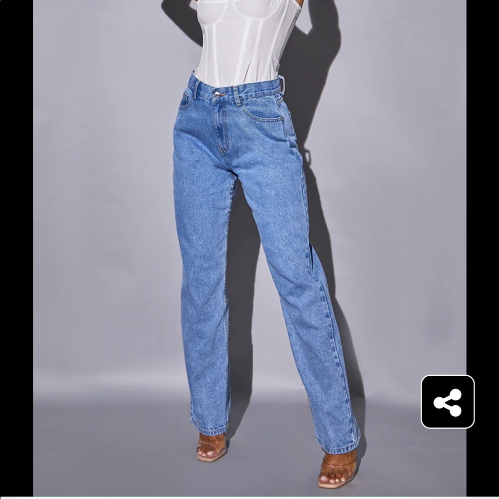 Recycled Light Blue Wash Basic Low Rise Boyfriend Jeans